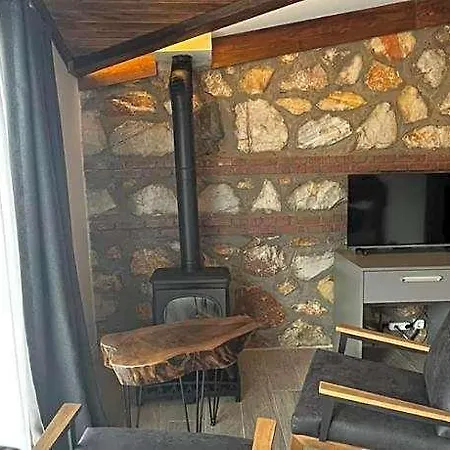 Hotel Masklavi 4*