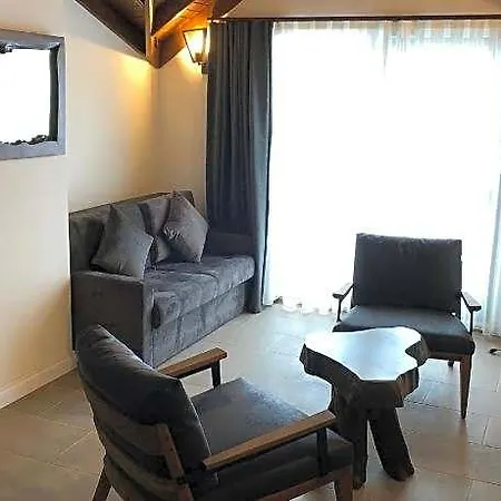 Masklavi Hotel 4*